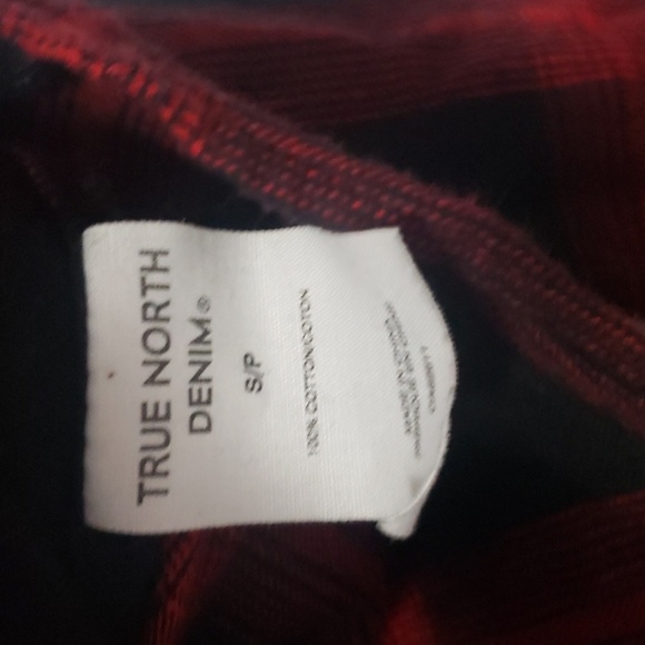 True North Denim cropped Buttondown shirt - Picture 6 of 6